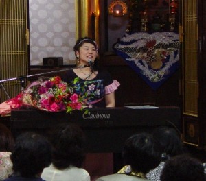 アンコールに「愛燦燦」とても喜んでくださいました。