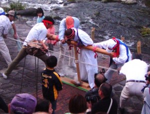 おぉ～かなり煙が・・・