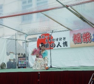 萩市のＫ先生、いつもコンサートに来てくださって今日も綺麗な花束をいただきました。感激です。