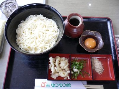 これがお気に入りの「釜玉そうめん」♪昨年のブログにも同じメニューの写真（笑）。