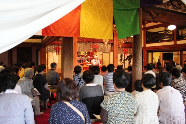 満堂のお客様。「山口から来ました」の言葉に「え～！？」と驚きの声。やっぱり、遠いですよねぇ（笑）。